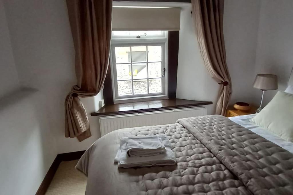 Peak District - 1 Harrow Cottage - Great Longstone Bagian luar foto