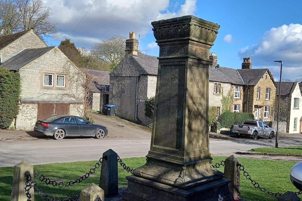 Peak District - 1 Harrow Cottage - Great Longstone Bagian luar foto